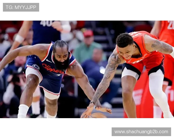 哈登对阵老鹰精彩集锦回顾展现绝妙技巧与团队配合的巅峰对决