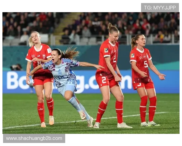 希腊女足与爱尔兰女足激战正酣争夺欧洲女足锦标赛入场券