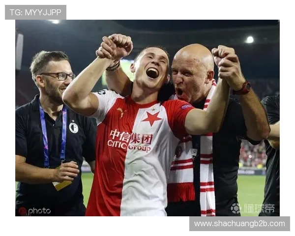 湖南队与布拉格球队激战正酣谁能在这场较量中笑到最后 湖南队与布拉格球队激战正酣谁能在这场较量中笑到最后