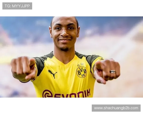 穆西亚拉崛起之路:从青训新星到德甲赛场的闪耀之星 穆西亚拉崛起之路:从青训新星到德甲赛场的闪耀之星