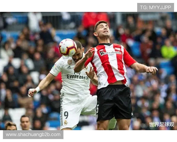 费内巴切与本菲卡激战正酣谁能在欧战中笑到最后