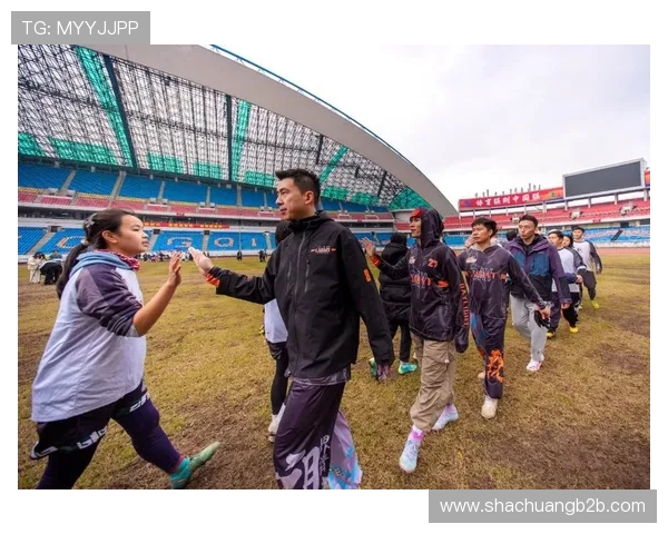 重庆飞盘队中路突破分析与战术得失探讨