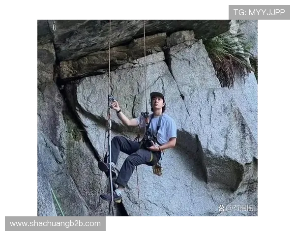 南京攀岩队的包夹策略揭秘与深度分析探索攀岩运动的魅力与挑战 南京攀岩队的包夹策略揭秘与深度分析探索攀岩运动的魅力与挑战